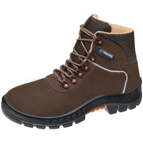 bota cor marrom